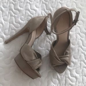 PELLE MODA Platform Sandals